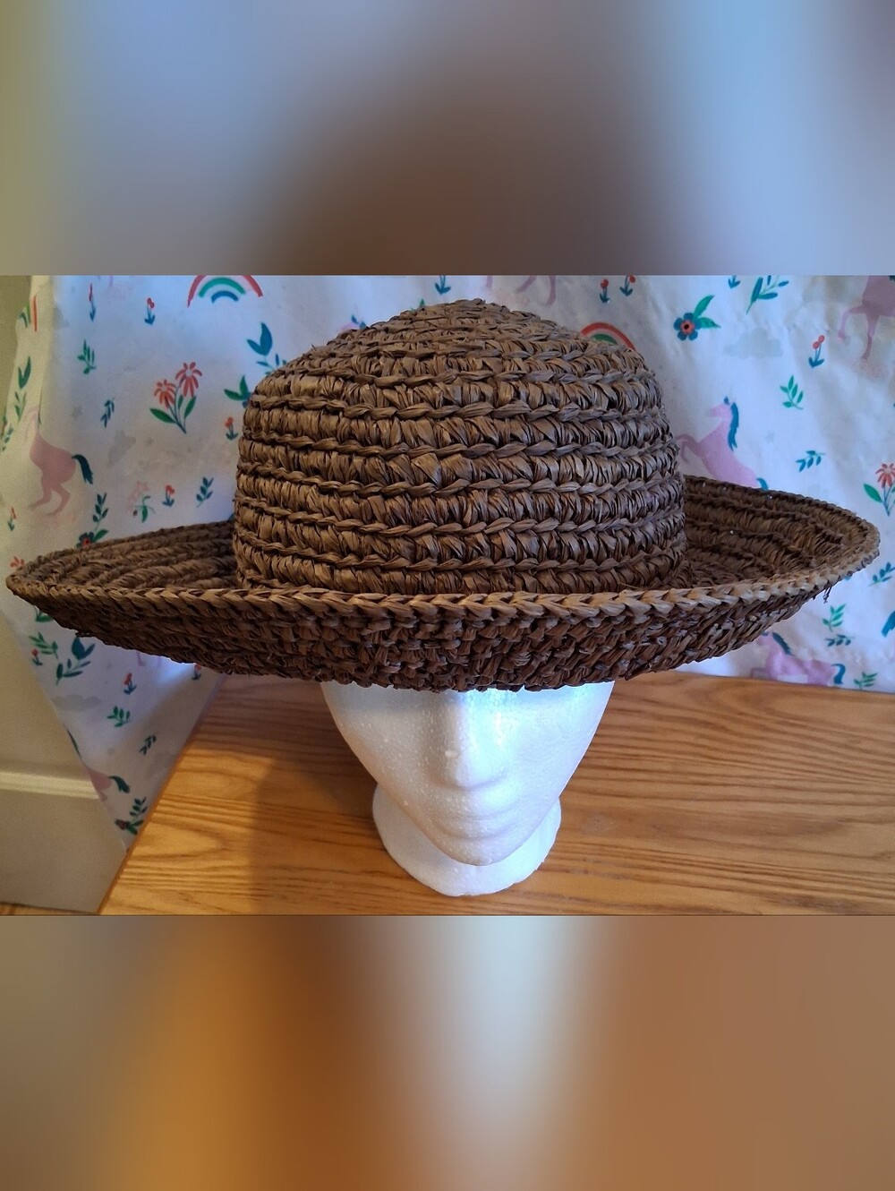 NWOT Helen Kaminski Provence 8 Brown Hand Woven Raffia Casual Quiet Luxury Hat